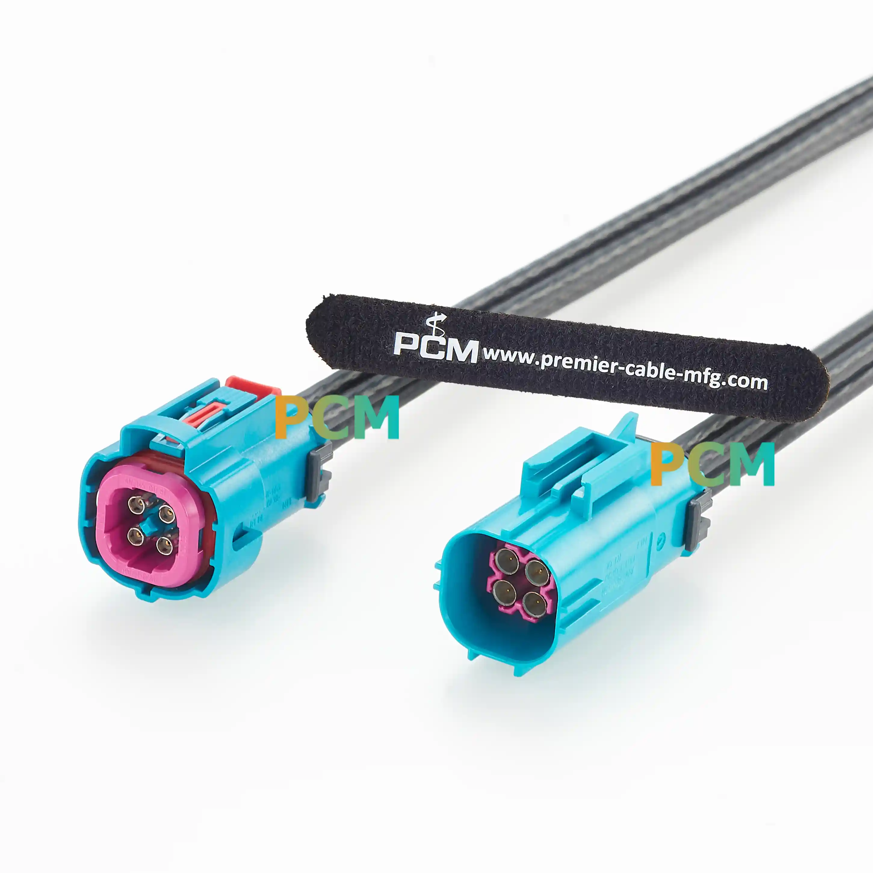 AMK14K-1M4Z5-Z To AMS14D-1M4Z5-Z 4-Port HFM Plug-to-Jack Extension Cable suppliers